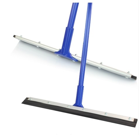 ยางรีดน้ำ 18" พร้อมด้ามคละสี MASTER CLEAN