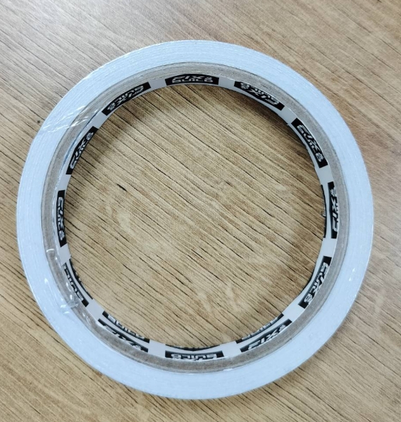 กระดาษกาวสองหน้า 12MM.x10M. #1101 FIX&BUILD
