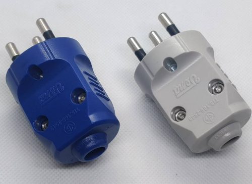 ปลั๊กเสียบตัวผู้ 3ขากลม PP1633 มอก VENA